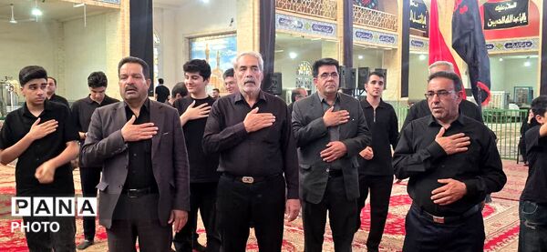 احلی من العسل؛ تجلی عشق نوجوانان به امام  حسین(ع)
