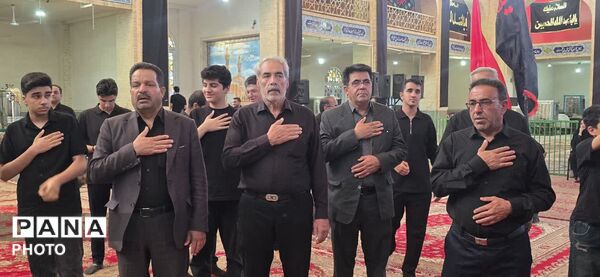 احلی من العسل؛ تجلی عشق نوجوانان به امام  حسین(ع)