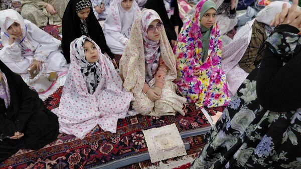 نخستین روز اعتکاف در مسجد جامع ناحیه 1 کرج 