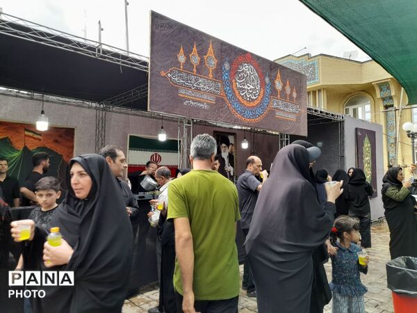 مشهد در روز شهادت؛ شهری که یکپارچه عزادار شد