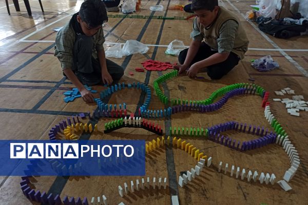 برگزاری مسابقات دومینو دانش‌آموزی در دبیرستان دستغیب ناحیه ۳شیراز 