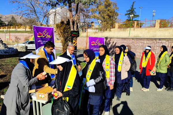 روز اول اردوهای «طرح تمشک» در کردستان