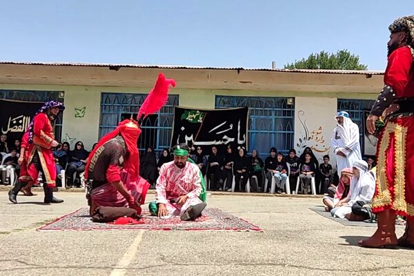مراسم شبیه خوانی روز عاشورا در شهرستان طالقان