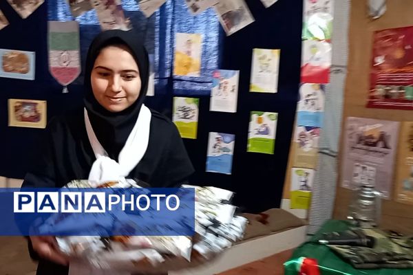 اجرای طرح ملی مدرسهٔ انقلاب در دبیرستان شهدای محراب شهرستان قرچک 