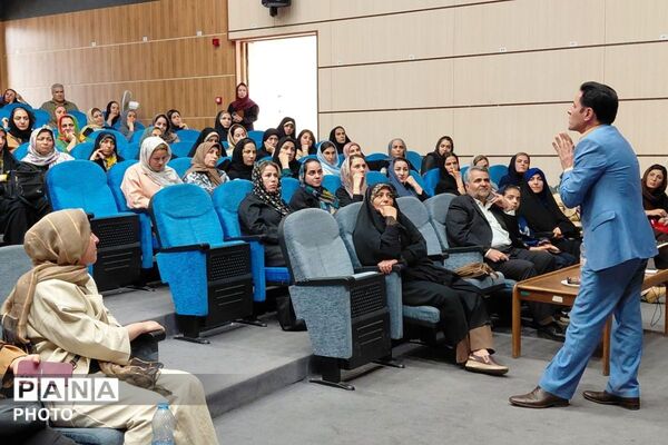 آموزش تاب‌آوری به فرزندان؛ از خانه تا مدرسه