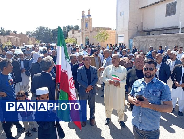 حضور مردم روستای براباد در راهپیمایی روز جهانی قدس