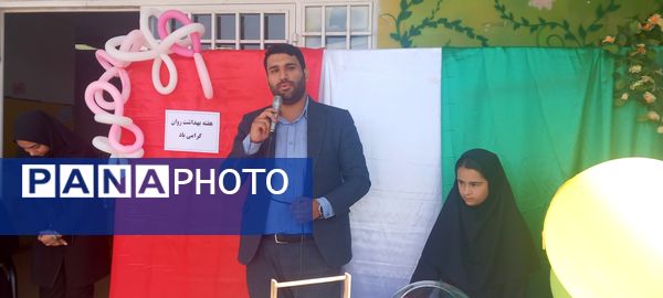 تقدیر از دانش‌آموزان برتر قرآنی در دبستان حضرت رقیه (س)