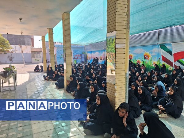 مراسم ولادت حضرت زینب(س) در دبیرستان فیاض 