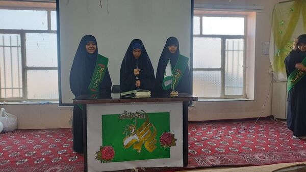 جشن روز مادر و ولادت حضرت زهرا (س) در دبیرستان شاهد تکتم ناحیه ۳