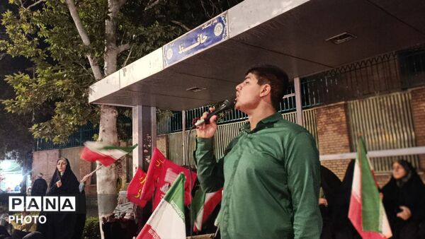 صد و هفتاد و سومین شبِ تجمعات مردمی در میدان حافظ