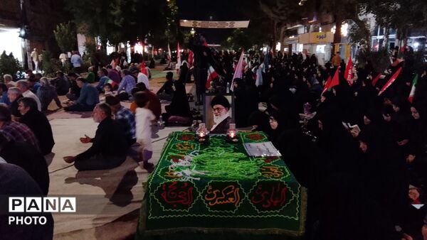 چهل هشتمین شب از اجتماعات مردمی در حسینه امام خمینی