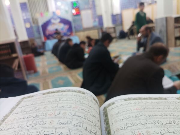 برگزاری محفل انس با قرآن در بروجن