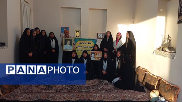 گروه جهادی دانش‌آموزی عمار، یاد شهید پیرمحمدی را در خانه پدری گرامی داشتند