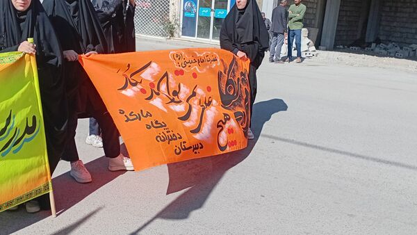 ۱۳ آبان؛ روایت ایستادگی نسل‌ها در مارکده