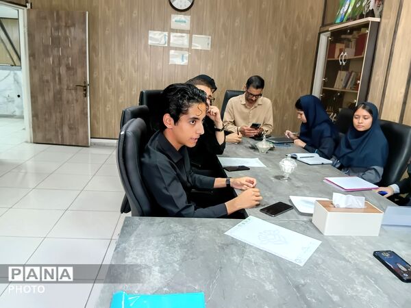 نشست شورای دانش‌آموزی  استان البرز