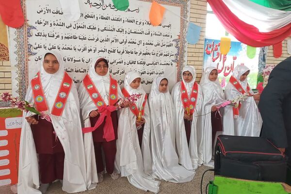 گرامیداشت حماسه ۹ دی در دبستان نوریه شهرستان جیرفت