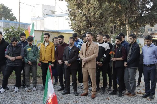 مراسم غبارروبی و عطرافشانی گلزار شهید گمنام دانشگاه فرهنگیان