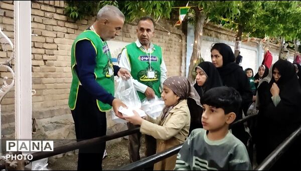 جشن عید بزرگ ولایت در روستای ولایت مدار  داق داق‌آباد