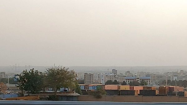 آلودگی شدید هوا بر فراز کرج دیده می‌شود