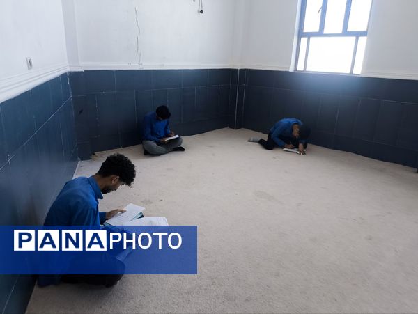 رقابت دینی و قرآنی دانش‌آموزان در سندرک