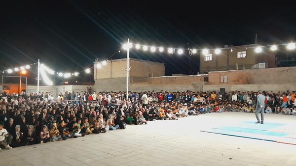 برگزاری جنگ شادی خانوادگی در مصلی شهر سلامی به مناسبت عید سعید فطر