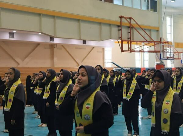 آیین استانی نواختن زنگ انقلاب استان خراسان رضوی در ناحیه ۵ مشهد