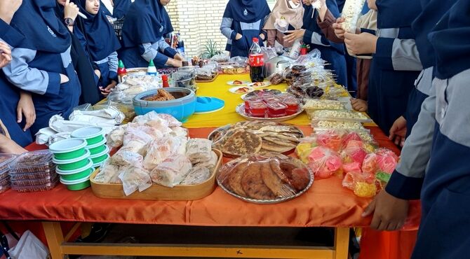 بازارچه کار و فناوری دبیرستان حضرت فاطمه(س) میناب
