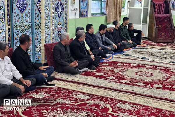 حضور پرشور فرهنگیان و دانش‌آموزان مانه در آیین جاماندگان وداع با امام شهید