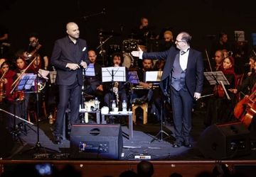 درخشش «حامی» با اجرای قطعات خاطره‌انگیز در وزارت کشور