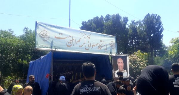جاماندگان اربعین حسینی در  راهپیمایی حرم تا حرم نیشابور 