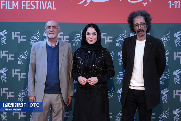 فرش قرمز فیلم «سرزمین فرشته‌ها» با حضور سلاف فواخرجی بازیگر عرب