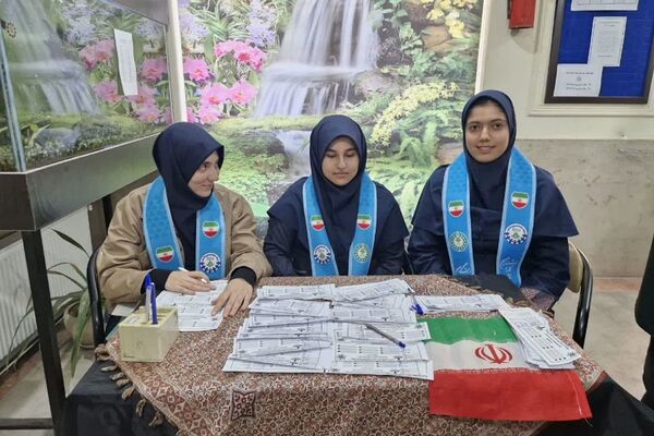  انتخابات شورای دانش‌آموزی مدارس شهرستان قرچک