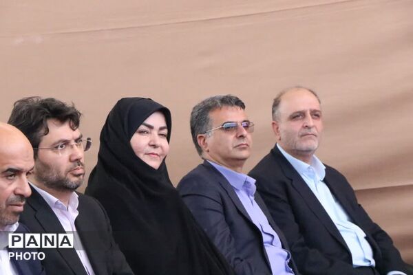 افتتاح ۲۰ مگاوات از ظرفیت ۲۰۰ مگاواتی نیروگاه خورشیدی «ثمین مه‌ولات»