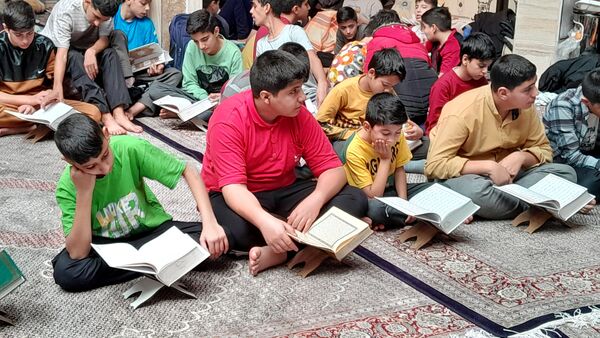  محفل انس با قرآن در اعتکاف سه روز در بهشت