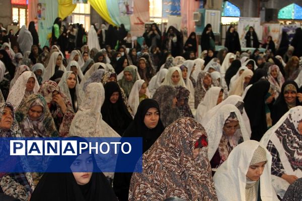  برگزاری‌ مراسم‌ نمازجمعه در مصلی بزرگ نسیم‌شهر