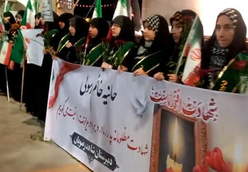 وداع با پیکر شهیدان «رسولی» همزمان با چهلم قائد امت در صحن امامزاده موسی مبرقع(ع)