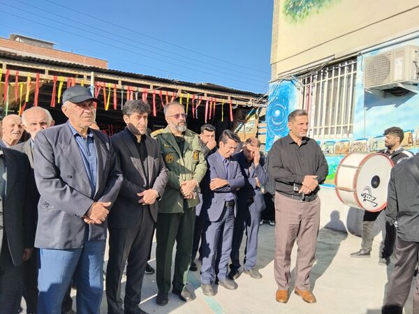 دبیرستان نجم میزبان پیکر یک شهید گمنام شد
