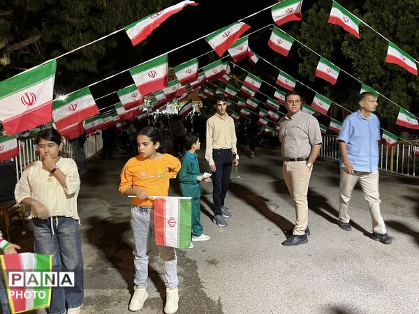 جشن ولادت امام رضا (ع) در دبستان پسرانه سیدالشهدا(ع)