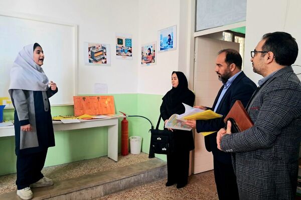 افتتاح سایت رایانه در مدرسه دخترانه موعود ملارد
