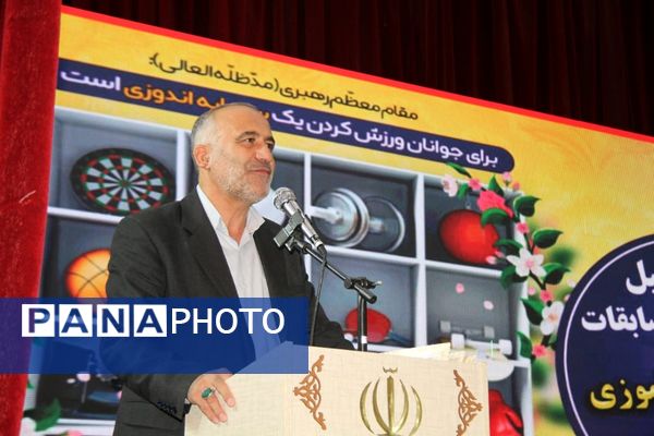 تجلیل از ۵۰۰ دانش‌آموز دختر و پسر مقام‌آور مسابقات ورزش دانش‌آموزی بهبهان