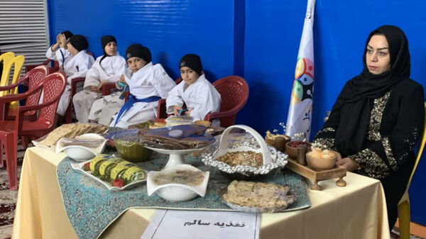 المپیاد درون‌مدرسه‌ای و جشن پویایی و نشاط در دبستان دخترانه حاج شکرالله فرقدانی اصفهان