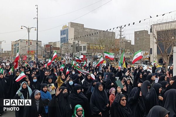 حضور پرشور مردم دلیر در راهپیمایی روز قدس