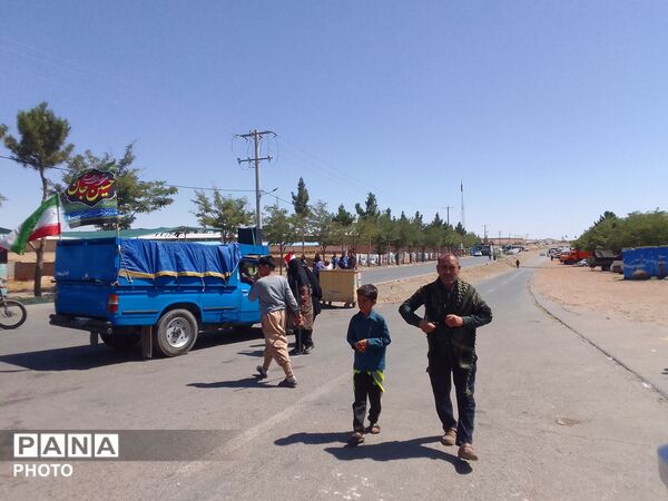 حضور پررنگ کودکان و نوجوانان در کاروان زیارتی پیاده