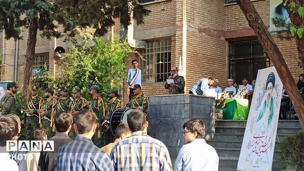 میثاق با آرمان‌ها در دبیرستان شاهد مطهری؛ رنگ‌وبوی روزهای آغازین