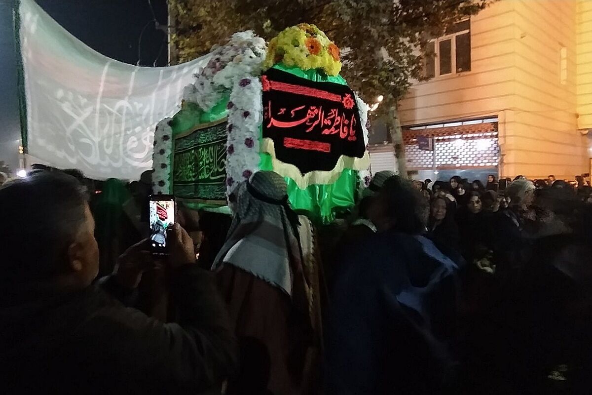 تشییع نمادین حضرت زهرا(س) تا حرم مطهر جعفر بن موسی الکاظم(ع) شهرستان پیشوا