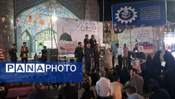 جشن ولادت پیامبر اکرم (ص) و امام جعفر صادق (ع) و گرامیداشت آغاز هفته دفاع مقدس در شهر آشخانه  