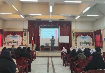 نخستین گام‌های خبرنگاری، دانش‌آموزان ناحیه ۵ در کارگاه خبرنویسی