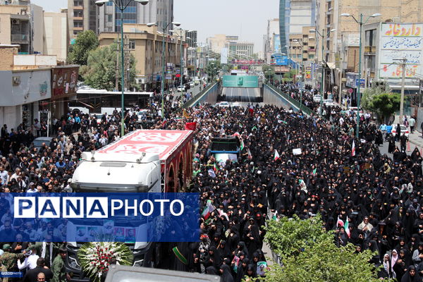 وداع با پیکر شهدای حمله رژیم صهیونیستی در کرج