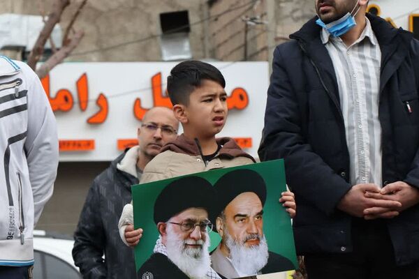حماسه حضور مردم غیور باقرشهر و کهریزک در راهپیمایی ۲۲بهمن