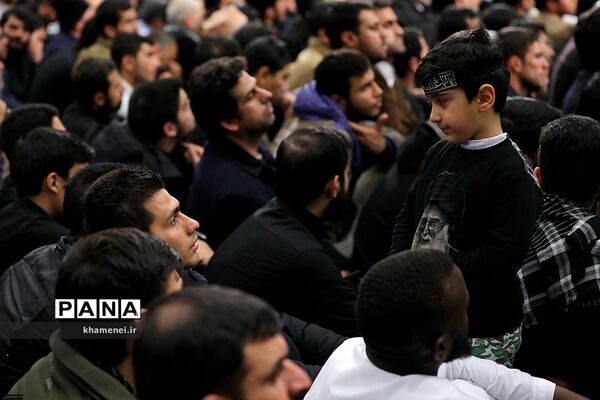 اولین شب عزاداری فاطمیه‌ با حضور رهبر معظم انقلاب